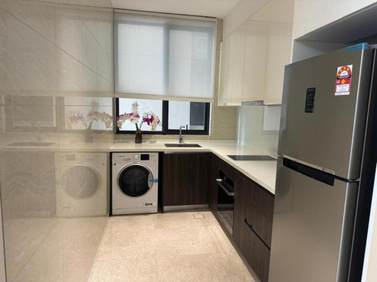 Crown Suites The Manor Klcc Kuala Lumpur City Center المظهر الخارجي الصورة