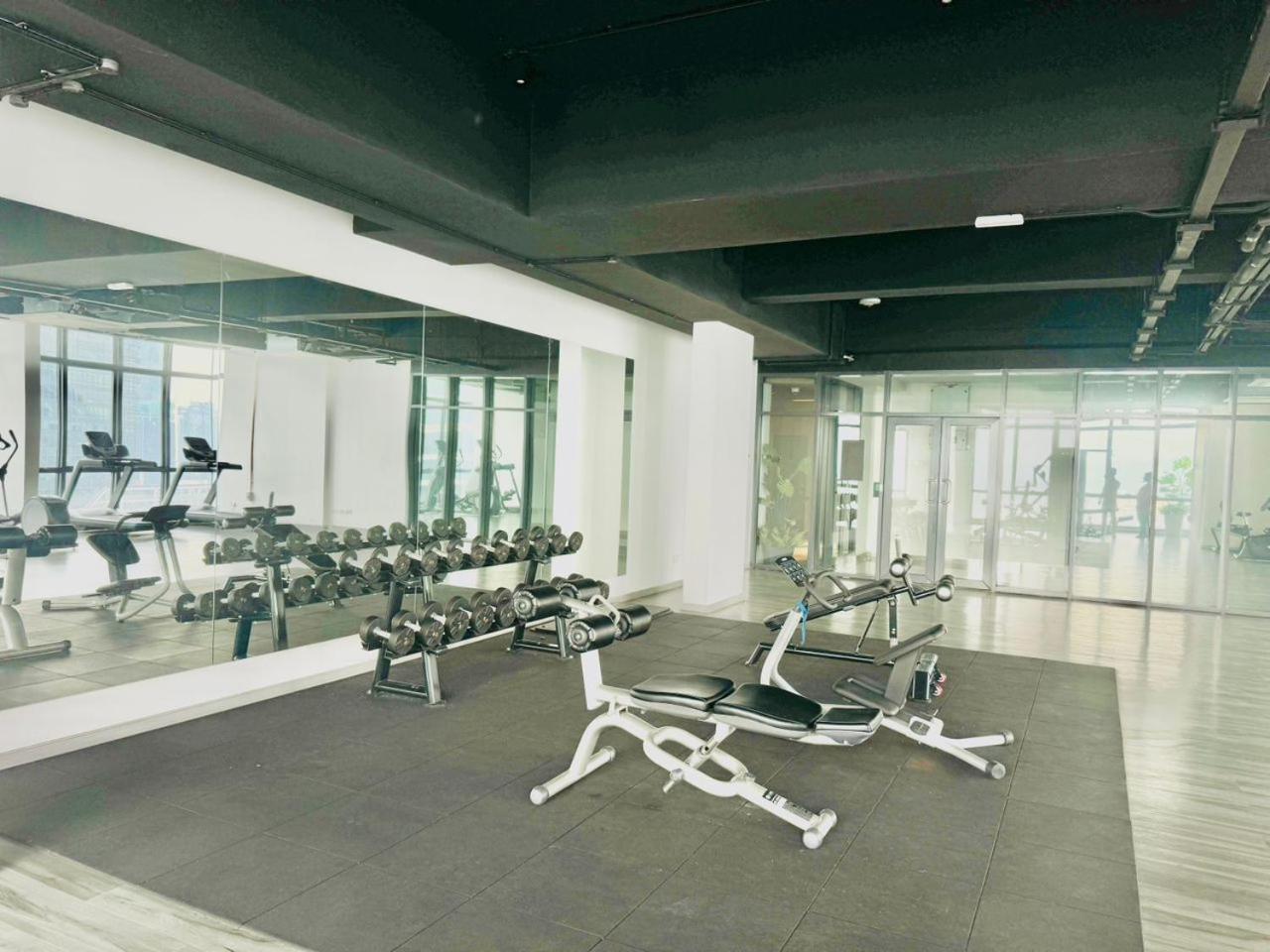 Crown Suites The Manor Klcc Kuala Lumpur City Center المظهر الخارجي الصورة