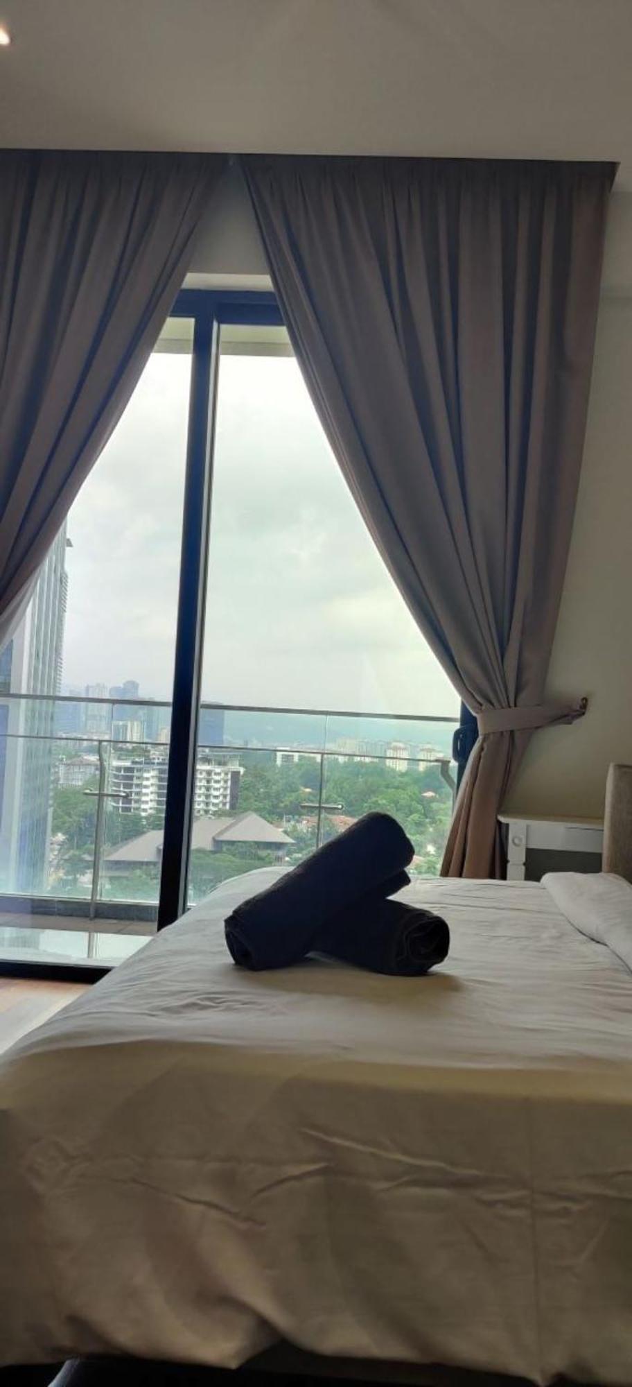 Crown Suites The Manor Klcc Kuala Lumpur City Center المظهر الخارجي الصورة